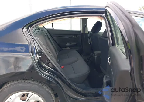 2015 Honda Civic Lx z USA, uszkodzony, nr VIN 2HGFB2F59FH557613